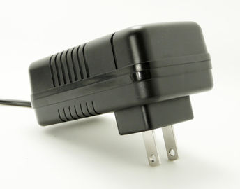Chine Petit adaptateur audio de boîtier décodeur de contrôle de la sécurité de modem d'ADSL de chargeur de batterie d'ion de 12,6 V Li fournisseur