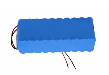 Chine Batterie au lithium solaire de réverbère de couleur bleue, paquet de batterie de 3S10P 12V 26Ah UPS fournisseur