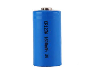 Chine Batterie au lithium primaire CR123A/17345 3,0 V 1600 heure-milliampère pour des equippments de détecteur de fumée, d'alarme et de sécurité fournisseur